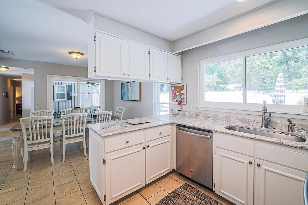 16 Pelican Hilton Head Island Holiday home